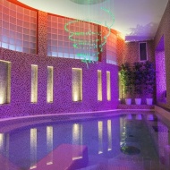 Tatai wellness szállás pihenéshez, városi programhoz, céges utazáshoz a Kristály Imperial Hotelben Tatai wellness szállás pihenéshez, városi programhoz, céges utazáshoz a Kristály Imperial Hotelben