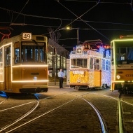 Fényvillamos helyett adventi villamos Budapest 2022. Adventi hangulatú tömegközlekedés a belvárosban Fényvillamos helyett adventi villamos Budapest 2022. Adventi hangulatú tömegközlekedés a belvárosban