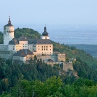 Május 1 kirándulással a soproni Szieszta Hotelből, Gloggnitz - Fraknó - Johannesbachklamm Május 1 kirándulással a soproni Szieszta Hotelből, Gloggnitz - Fraknó - Johannesbachklamm