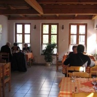 Muskátli Vendéglő és Cukrászda Muskátli Vendéglő és Cukrászda