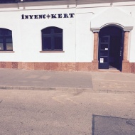 Ínyenckert Étterem & Kávéház