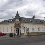 Tímár Panzió és Dreher Söröző Étterem Gyomaendrőd