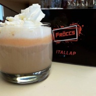 Fröccs Cafe & Bistro