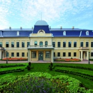 Gyulai Turisztikai Nonprofit Kft. Gyulai Turisztikai Nonprofit Kft.