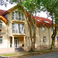 Platán Hotel Székesfehérvár Platán Hotel Székesfehérvár