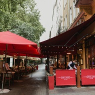 Café Vian Étterem Kávézó Budapest Liszt Ferenc tér