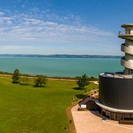 Balatonföldvári Hajózástörténeti Látogatóközpont Kiállítás és Kilátó