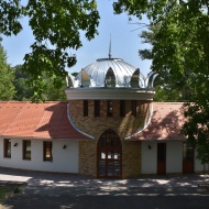 Ökoturisztikai Központ Tőserdő Lakitelek