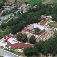Szentjakabi Bencés Apátság Romkert Szentjakabi Bencés Apátság Romkert