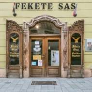 Fekete Sas Patikamúzeum Székesfehérvár