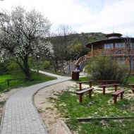 Budai Sas-hegy Természetvédelmi Terület - Sas-hegyi Látogatóközpont Budai Sas-hegy Természetvédelmi Terület - Sas-hegyi Látogatóközpont