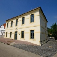 Arácsi Népház Fiókkönyvtár Balatonfüred Arácsi Népház Fiókkönyvtár Balatonfüred