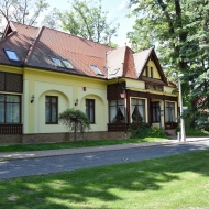 Villa Hotel**** és Krúdy Étterem Debrecen