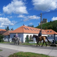 Szarvasház Turistaház és Oktatóközpont Döbrönte