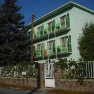 Tulipán Motel és (gyermek) Üdülő