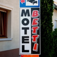 Betti Motel Betti Motel