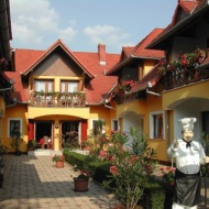 Friskó Panzió Étterem Friskó Panzió Étterem