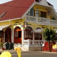 Bajor Panzió Étterem Aparthotel Bajor Panzió Étterem Aparthotel