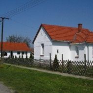 Dráva-Zug Családi és Ifjúsági Vendégházak Dráva-Zug Családi és Ifjúsági Vendégházak