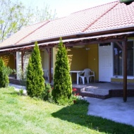 Barát Vendégház és Apartmanok Barát Vendégház és Apartmanok