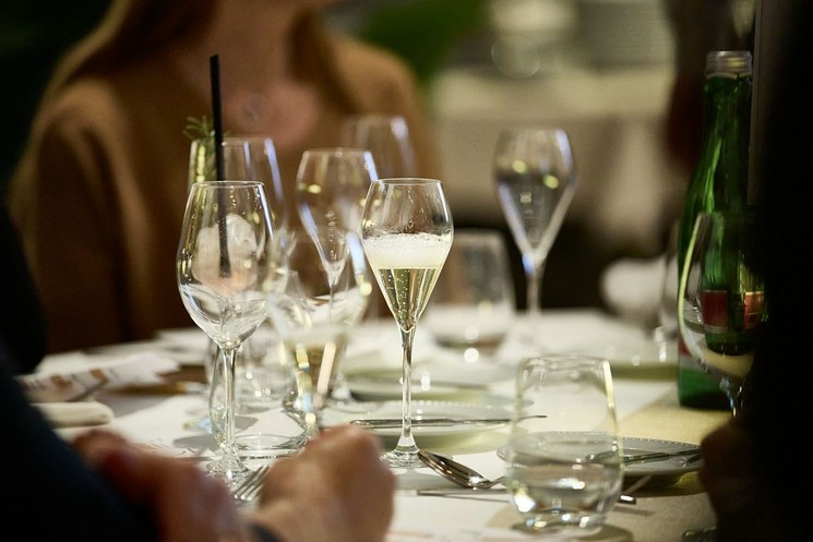 Tatai borkóstoló. Borlap premier kacsa módra, mámorra hangolva