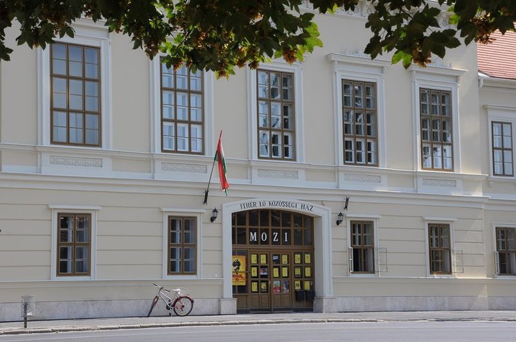 Fehér Ló Közösségi Ház programok 2025 Mosonmagyaróvár