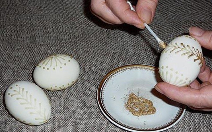 Hímes tojás készítés 2026. Húsvéti program neves tojásdíszítők segítségével a Míves Tojás Múzeumban