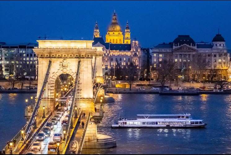 Hajós programok 2025. Fedezd fel Budapest és a Dunakanyar csodáit!