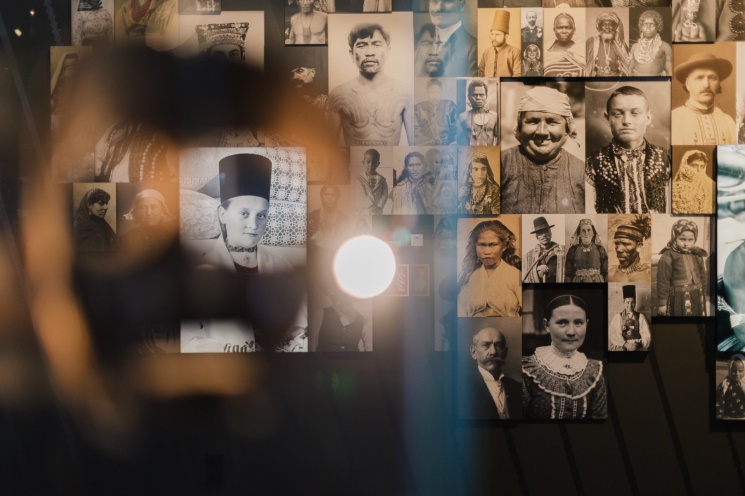 ZOOM - Perspektívaváltás, a Néprajzi Múzeum új állandó kiállítása Budapesten