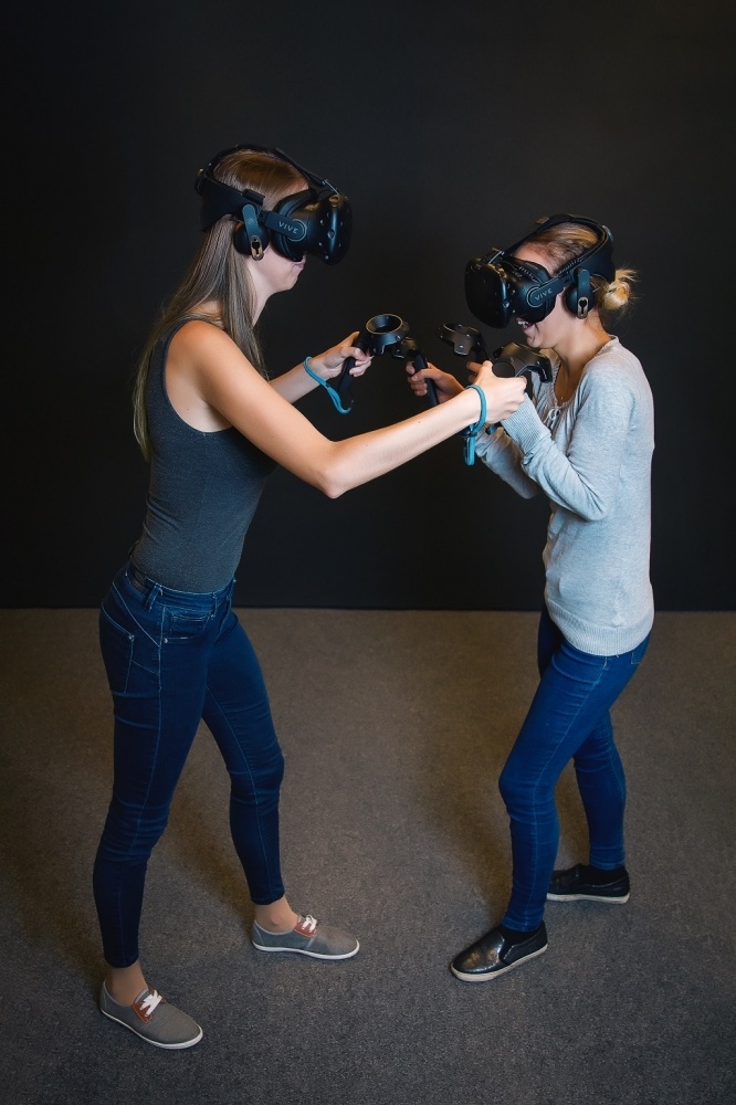 Lánybúcsú Budapesten, merüljetek el a virtuális valóságban VR élményprogramokkal! Lánybúcsú Budapesten, merüljetek el a virtuális valóságban VR élményprogramokkal!