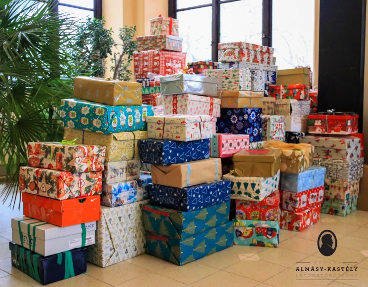 Karácsonyi cipősdoboz akció Gyula 2025