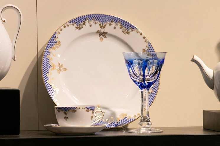 Viktória Márkabolt Herend