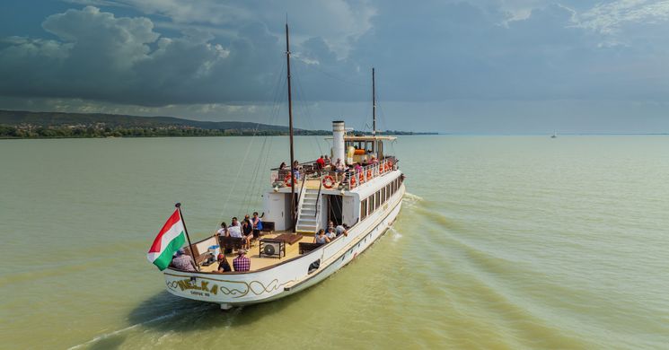Keszthelyi hajózás 2025.Menetrendi és sétahajó járatok
