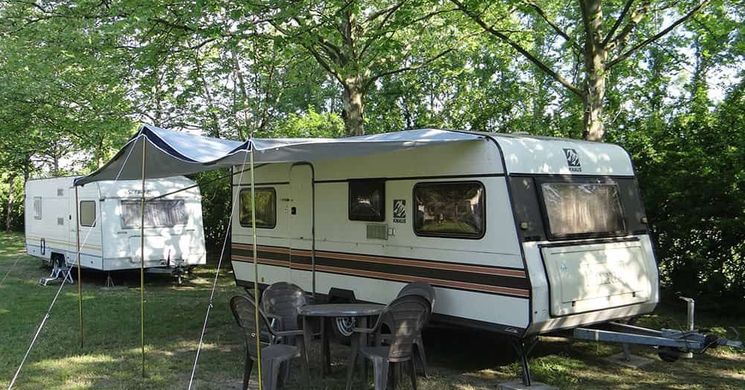 Bérelhető lakókocsi Kiskunmajsán 2026 – vidéki élmények és kempingezés a természet közelségében