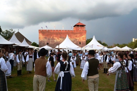 KÃ¶rÃ¶s-vÃ¶lgyi Sokadalom NÃ©pmÅ±vÃ©szeti FesztivÃ¡l 2019 Gyula