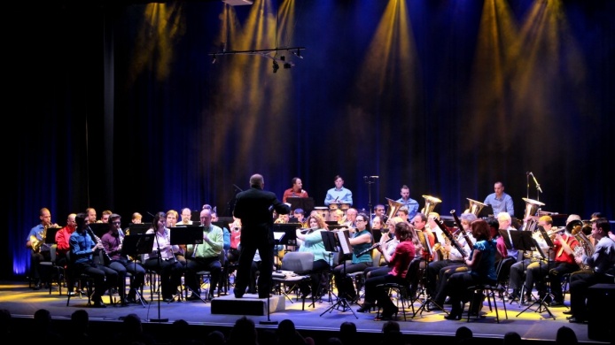 Gödöllői koncertek 2023. Koncert programok és online jegyvásárlás