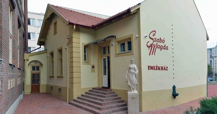 Múzeumi foglalkozás a debreceni Szabó Magda Emlékházban iskolás csoportoknak