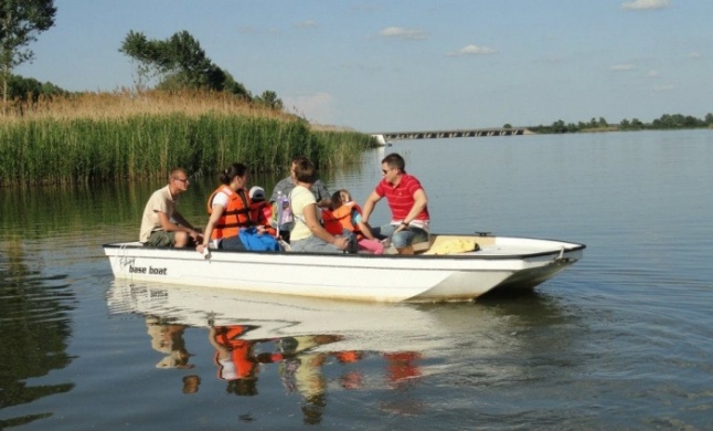 Madárrezervátum túra a Hortobágyi Nemzeti Park területén és Tisza-tavi Ökocentrum látogatás