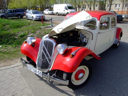 Kecskeméti Veteránbörze 2019. Autó-, Motor- és Alkatrész Börze Kecskeméti Veteránbörze 2019. Autó-, Motor- és Alkatrész Börze