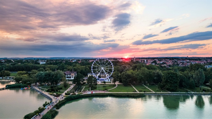 Óriáskerék Keszthely 2025