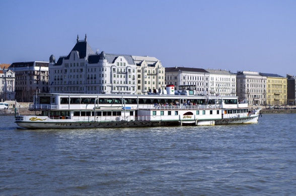 Hajókirándulás Budapesten, Brunch & Cruise hétvégenként a Dunán