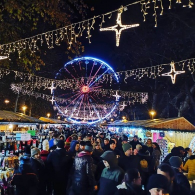 Karácsonyi Ünnepi Hetek  Szeged 2019 Széchenyi tér