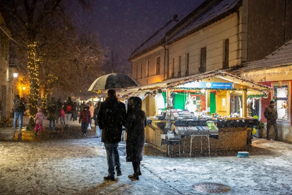 Adventi vásár Szentendre 2024