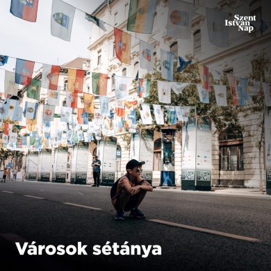Városok sétánya 2024 Budapest. Magyar városokat bemutató informatív kiállítás
