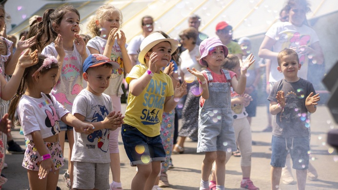Gyermeknap az Állatkertben és Vidámparkban 2022 Debrecen