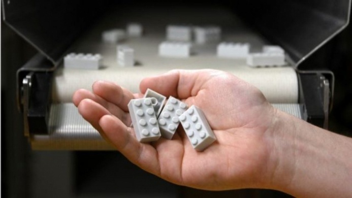 Az első környezetbarát LEGO kocka