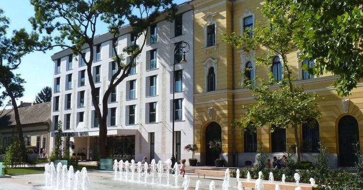 Hotel Ginkgo**** Hódmezővásárhely