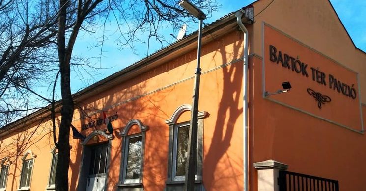 Bartók Tér Panzió Eger