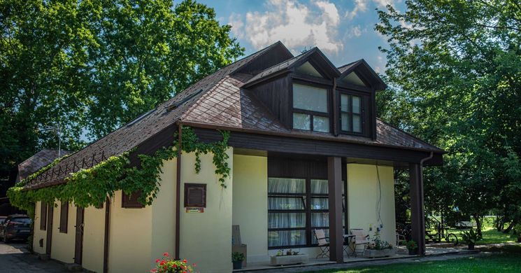 Aszfalt Panzió Balatonföldvár