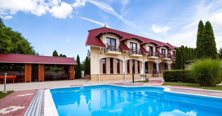 Bajor Panzió Étterem Aparthotel Bük